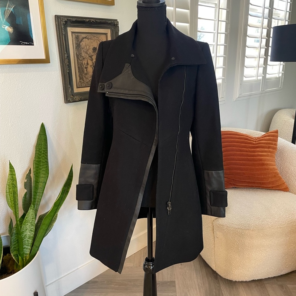 Made in Italy Black Women's Coat with Leather detail